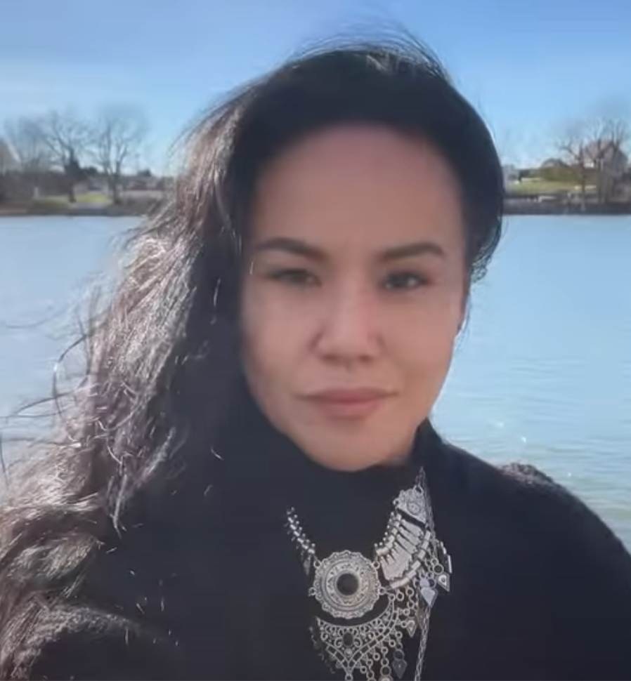 Alchemy healing channel with Hoa. I swear by Reiki healing. If you are a reader or spiritual worker you need to cleanse and remove other peoples toxic energy. This will make you so much happier and feel at peace.