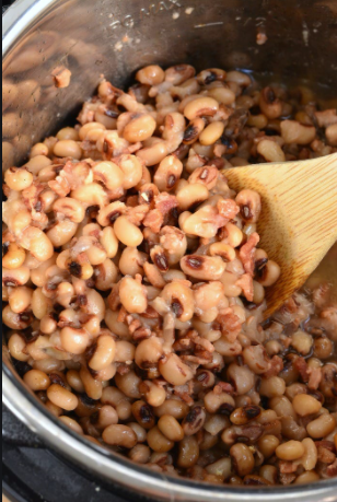 DONT FORGET YOUR BLACK EYED PEAS SPIRITUAL FAMILY! | African American southern tradition!