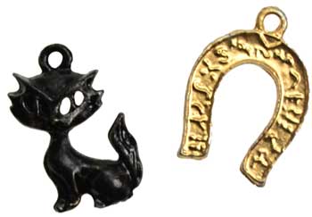 Black Cat & Horseshoe amulet