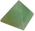 25-30mm Flourite pyramid